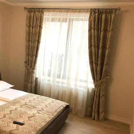 Sweethome 2 Free Parking Uzhhorod